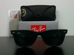 Ray-Ban RB2140 Wayfarer Classic Sunglasses Matte White/Black 50mm Never Worn