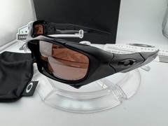 OAKLEY PIT BOSS POLISHED BLACK GUNMETAL VR28 IRIDIUM POLARIZED SUNGLASSES 03-304