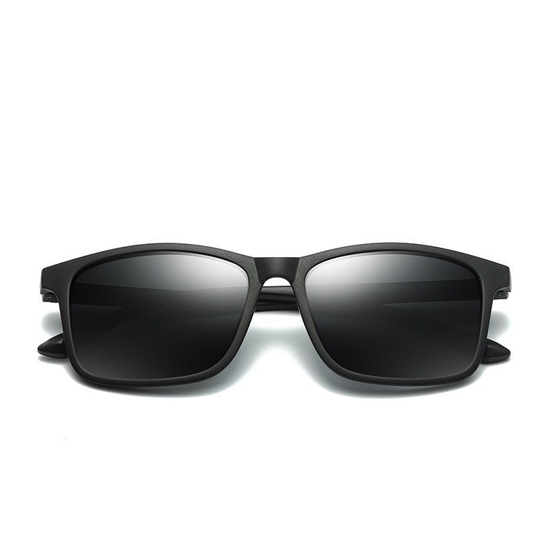 Polarized Sunglasses for Men Lightweight TR90 UV400 Protection Square Sun Glass