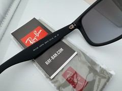 RAY-BAN JUSTIN RB4165 622/T3 RUBBER BLACK GRADIENT GREY POLARIZED SUNGLASSES 54