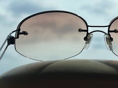 Sama – Free Blue – Grey Frame – Blush Gradient Lenses