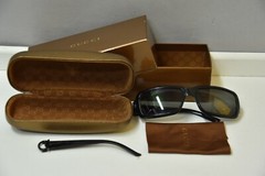 Original Vintage GUCCI GG 3097/S D28R6 Black sunglasses parts only made in Italy