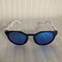 Oakley 9464A Sunglasses Blue Lenses Polarized Square Sunglasses New