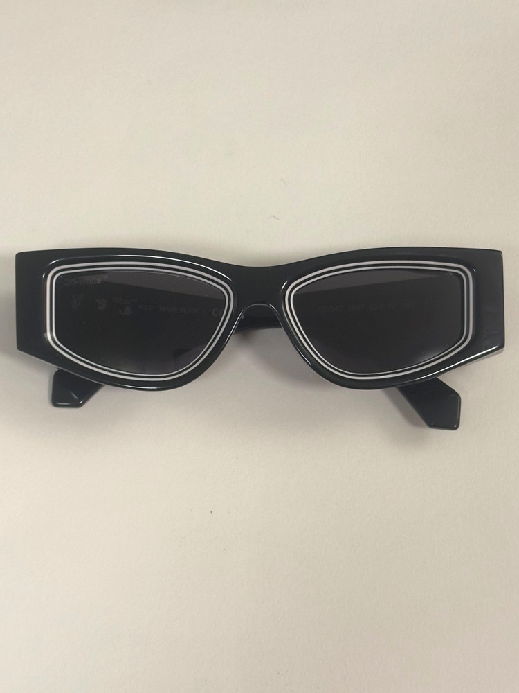 OFF-WHITE ANDY BLACK SUNGLASSES UNISEX OERI047 1007 Lightly Used