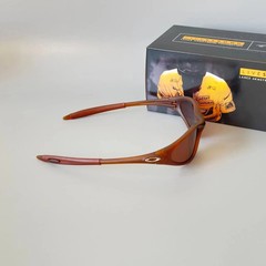 Oakley Mitute Brown Vintage Sunglasses Gorpcore USA Y2K Avantgarde Archive