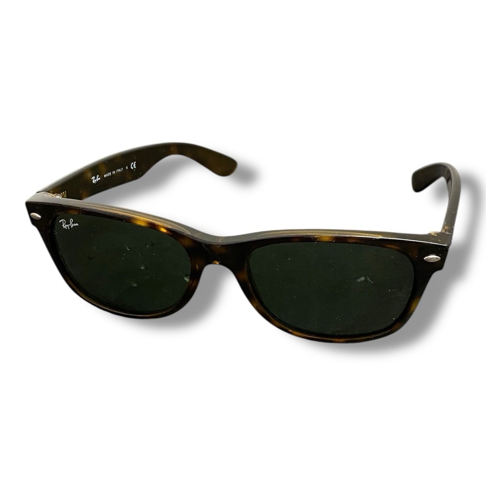 Ray-Ban RB2132 New Wayfarer Sunglasses 55mm Havana Frame Brown Gradient Lens UV