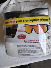battle vision wrap around sunglasses uv protection z22-5324 bonus spare pair.
