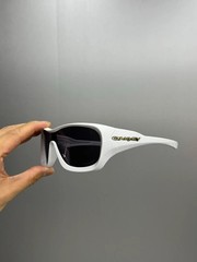 Vintage Oakley De La Salle OO9493 Prizm Sunglasses White Frames