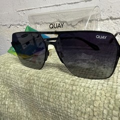 Quay Backstage Pass Polarized Men’s Matte Black Navigator Sunglasses – QU 001080