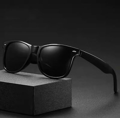 Classic Square Polarized Sunglasses Men Women Retro Black Sun Glasses Male