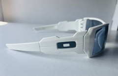 Oakley Oil Rig Polished White w/Black Lenses with Oakley Bag