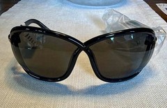 Tom Ford TF 1069 01A Black Sunglasses 68-7-115mm New With Tags