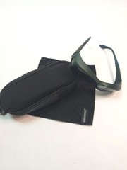 Cocoons Fitover Sunglasses Slim Line Medium Green Polarized Over Glasses Case