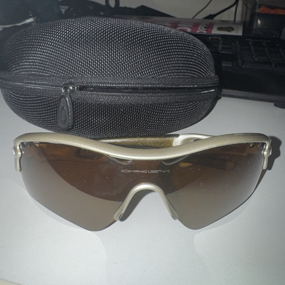 Oakley Radar Pitch 09-677 136 Sunglasses Made in USA