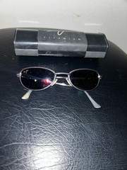 Vintage Maui Jim Titanium Polarized Sunglasses with Case