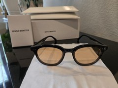 Gentle Monster FLATBA Polarized Sunglasses Black Frame Used
