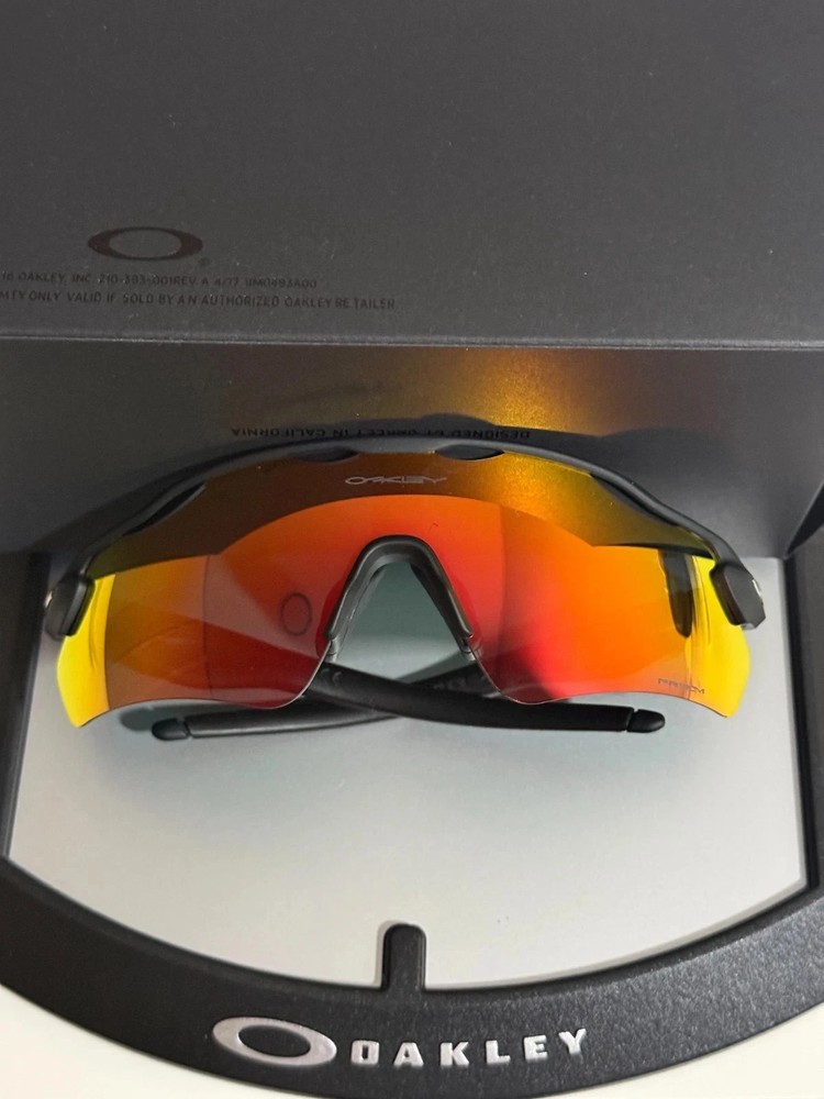 NEW Oakley RADAR EV PATH OO9208 Matte Black Frame W/PRIZM ORANGE LENSIN BOX