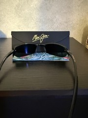 Maui Jim Makaha Polarized Wrap Sunglasses Lightweight Black