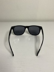 Vans off the wall Men’s UV400 Protection Black With Logo White Sunglasses