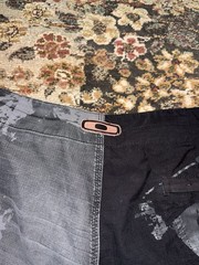 Oakley Software Division Seventy-Five Board Shorts Size 34