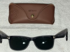 Ray-Ban RB2132 New Wayfarer Sunglasses Black, 901, 52-18, 3N / Used Condition