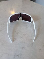 Oakley Men’s Shield Sunglasses White Plastic Frame Purple Mirrored Lens w/ Case