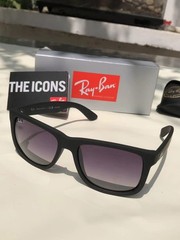 Ray-Ban Justin Polarized RB 4165 622/T3 Sunglasses Matte Black Frame 54mm 4165-1