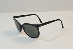 Vtg B&L Ray Ban Cats Sunglasses Black Nylon Frames Grey Glass Lenses Exc Cond