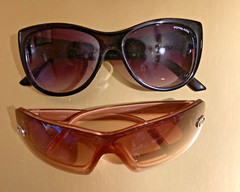 MICHAEL KORS CAT EYE SUNGLASSES. + UNKNOWN BRAND Of GOLD SUNGLASSES.