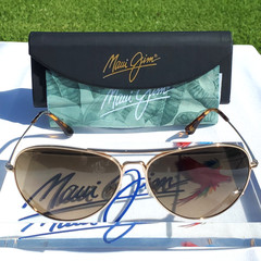 Maui Jim “MAVERICKS” 264-16 Gloss Gold Frames/ Bronze Lenses/ TITANIUM AVIATORS!
