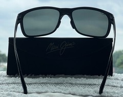Maui Jim Red Sands MJ 432 2M Black Frame + Natural Grey Polarized Lenses