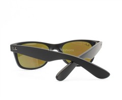 Ray-Ban New Wayfarer Sunglasses RB2132 622/17 Black Rubber Blue Flash 52mm Case