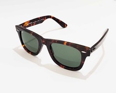 Ray-Ban RB2140 Original Wayfarer Classic Tortoise Frame Green Lens 50mm Unisex