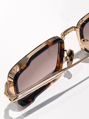 JOHN Dalia MODEL:PIERCE SUNGLASSES SIZE：48口21-145 NEW.