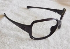 Oakley Womens Sunglasses Brown Cinamon Frames Unknown Model Number or Name