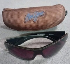 Maui Jim And Sons Foster Grant Sunglasses and Brown Case