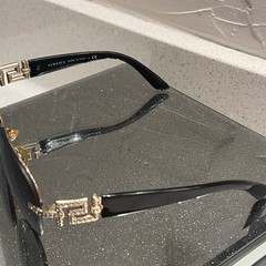 authentic Versace 2159-B sunglasses aviators – no box
