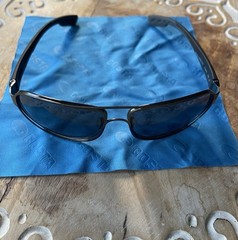 Costa Del Mar Conch 580p Sunglasses Matte Black / Grey Polarized Lens