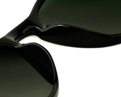 Ray-Ban Women Sunglasses RB4171 Erika Black Frame Polarized Green Lens 54mm
