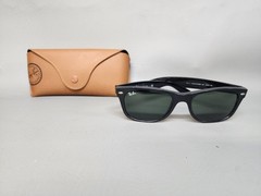 Ray-Ban RB2132 New Wayfarer 901 52 18 Sunglasses Matte Black Rubber Frame
