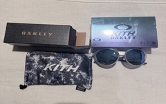 Kith x Oakley Eye Jacket Redux Sunglasses – Silver – Made in USA – NEW
