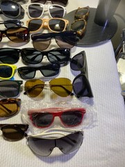 Lot of 71 Mixed Sunglasses & Frames Men’s Women’s Kids Assorted Styles Sizes Col