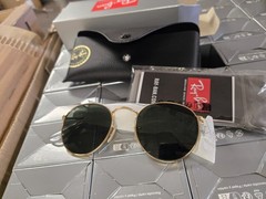 Ray-Ban Round Metal Sunglasses – Gold Frame with Green Lenses ORB3447
