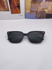 Luxury Tortoiseshell Sunglasses Square Frame Classic Designer Style UV Protectio
