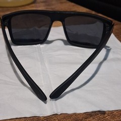 Men’s Square Polarized Sunglasses, Lightweight Black Plastic Frame Gray Lenses