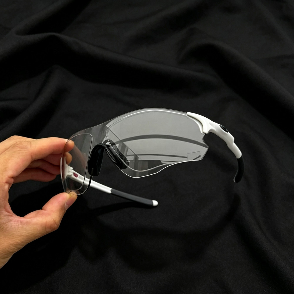 Oakley EVZero Path OO9313 Shield PRIZM Photochromic Sunglasses Lightweight White