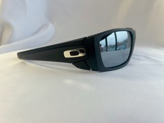New Oakley Sunglasses Fuel Cell OO9096-J560 Black Frame Silver Lens