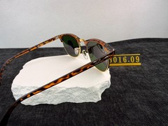 Ray-Ban RB3016 Men’s Sunglasses
