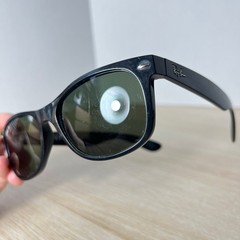 Ray-Ban RB2132 New Wayfarer Sunglasses Polarized Lenses 901/58 55-18 Black READ