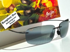 NEW Maui Jim BREAKWALL Gloss Black POLARIZED Neutral Grey Lens Sunglass 422-02